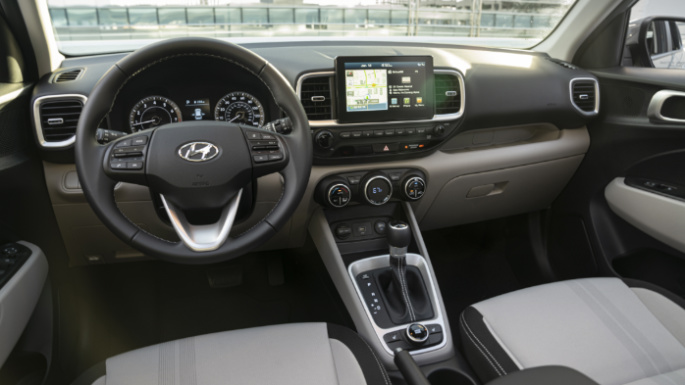 2020-hyundai-venue-int