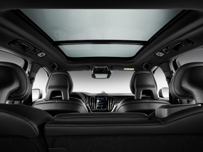 2019-volvo-xc60-image-9