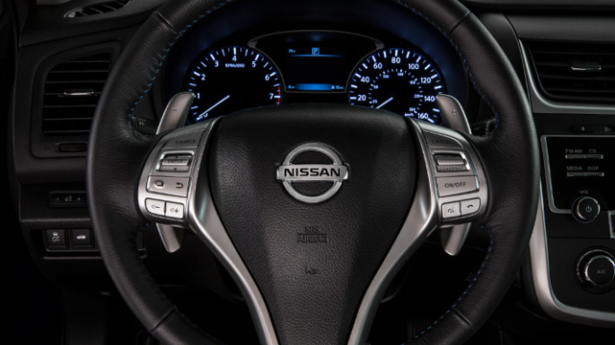 2017-nissan-altima-image-12