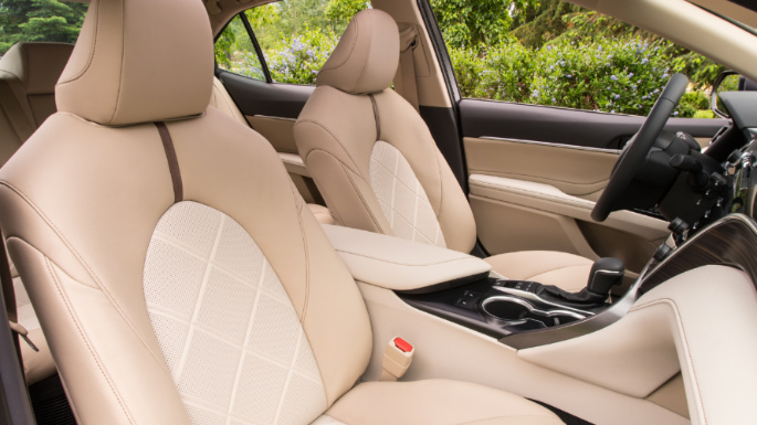 2020-toyota-camry-seats-image