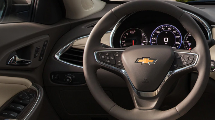 2019-chevrolet-malibu-image-12
