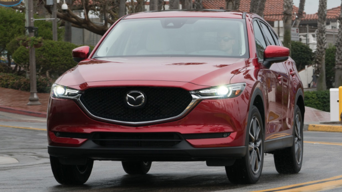 2017-mazda-cx5-driving-image
