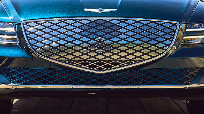 2023-genesis-g80-electric-image-16