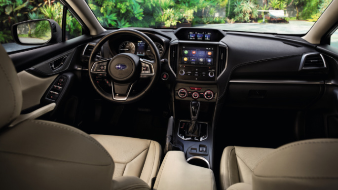 2023-subaru-impreza-int