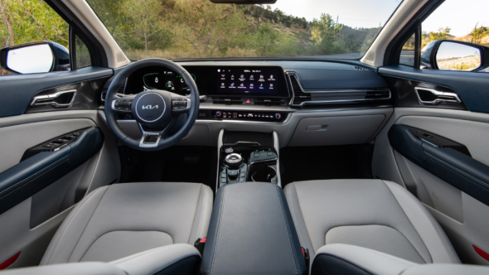 2023-kia-sportage-hybrid-int