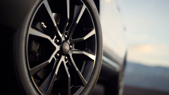 2017-ford-explorer-image-15