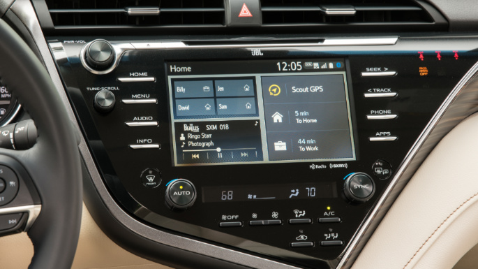 2020-toyota-camry-infotainment-image