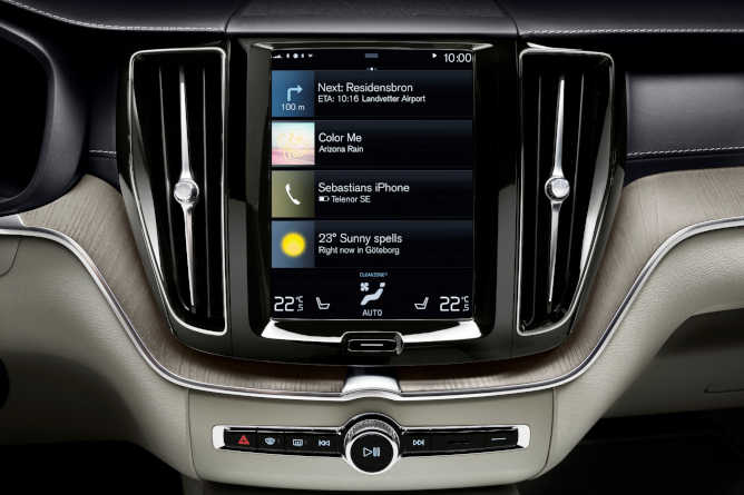 2019-volvo-xc60-navigation-image