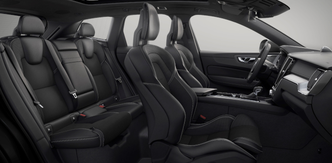 2019-volvo-xc60-image-10