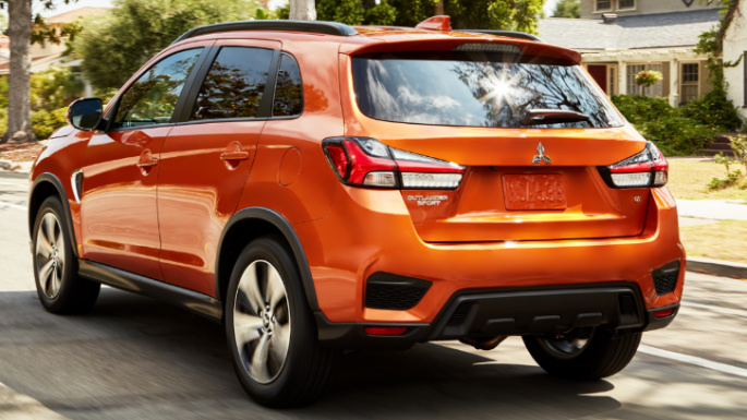 2020-mitsubishi-outlander-sport-image-2