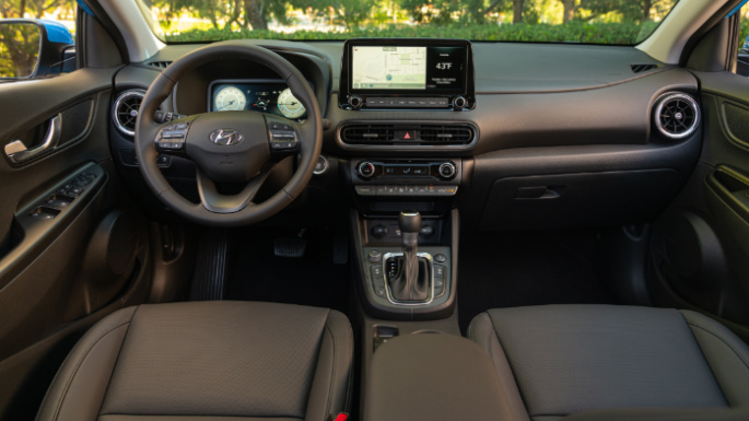2023-hyundai-kona-int