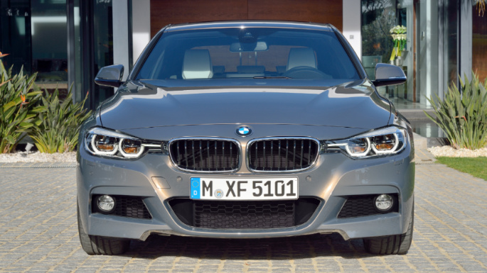 2017-bmw-3-series-value-image