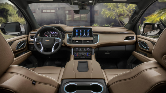 2022-chevrolet-suburban-int