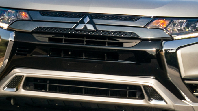 2020-mitsubishi-outlander-image-16