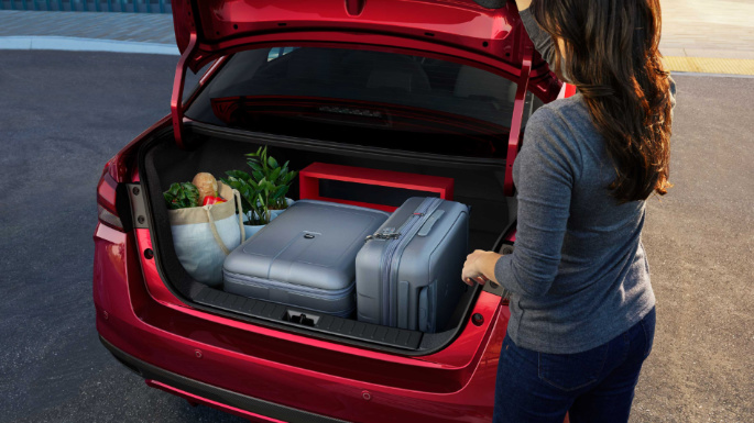 2020-nissan-versa-trunk-image