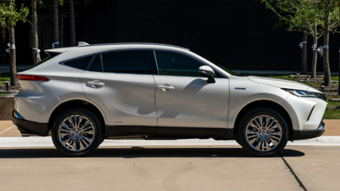 2021-toyota-venza-cost-image