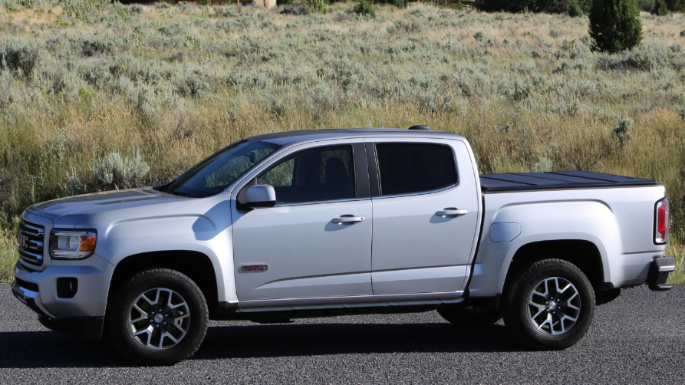 2019-gmc-canyon-image-3