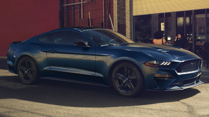 2021-ford-mustang-ext