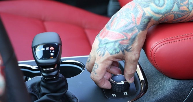 2019-dodge-durango-image-13