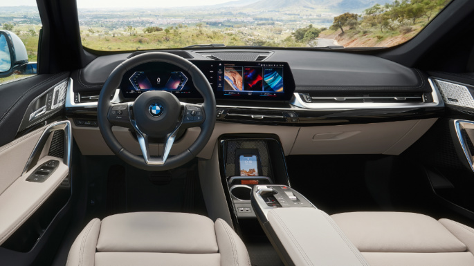2023-bmw-x1-int