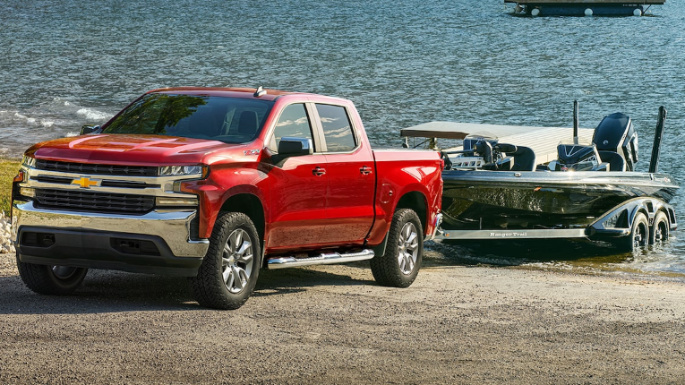 chevrolet-silverado-towing