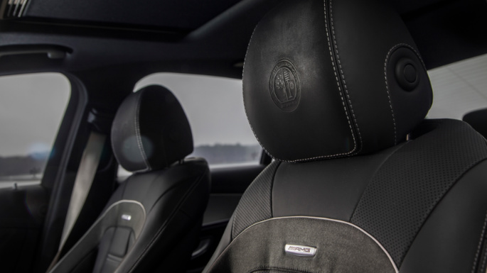 2017-mercedes-benz-e-class-image-9