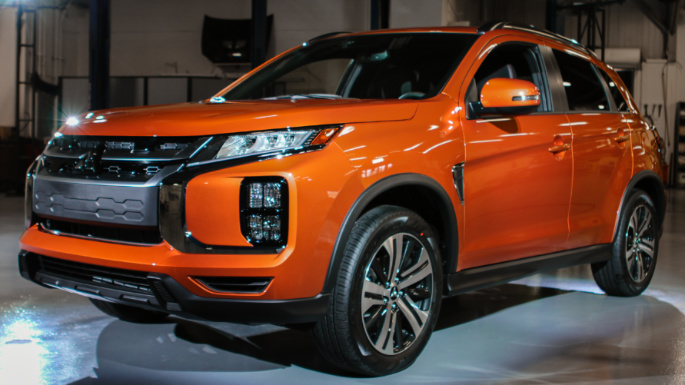 2020-mitsubishi-outlander-sport-image-1