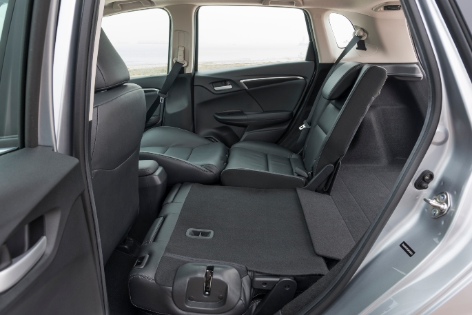 2019-honda-fit-interior-3