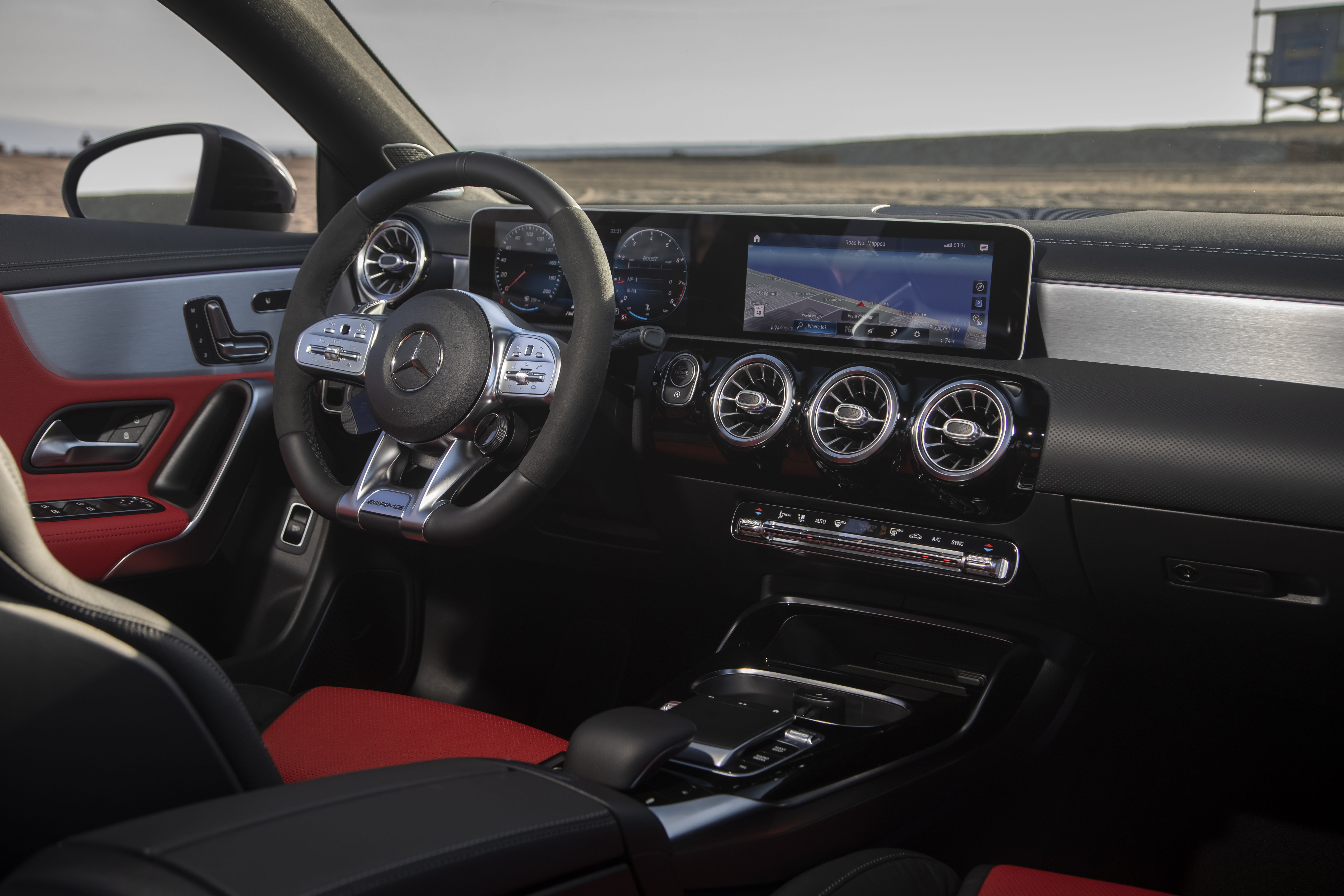 2023-mercedes-benz-cla-int