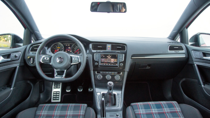 2017 Volkswagen GTI Interior