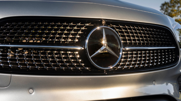 2021-mercedes-benz-e-class-image-16
