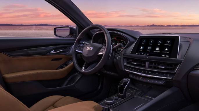2023-cadillac-ct5-int