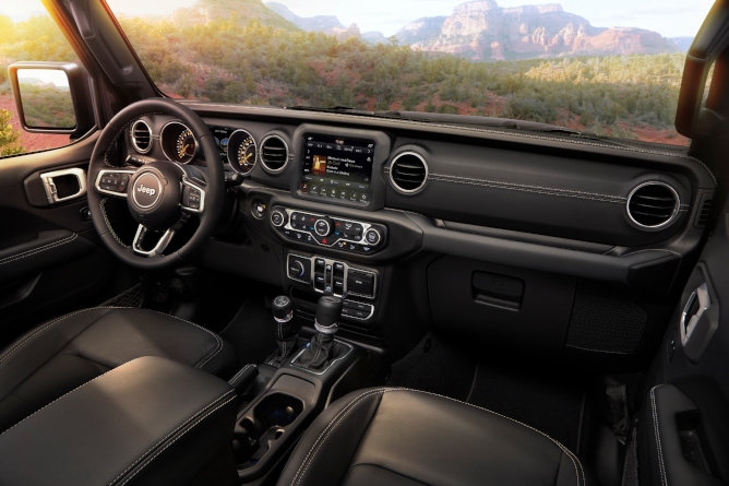 2019-jeep-wrangler-image-7