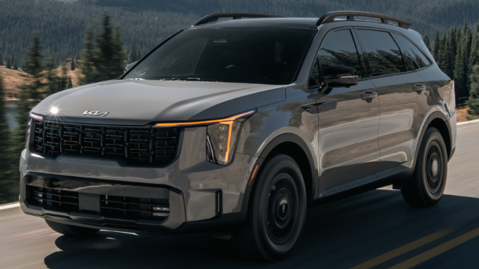 2025 Kia Sorento Driving (Driving)