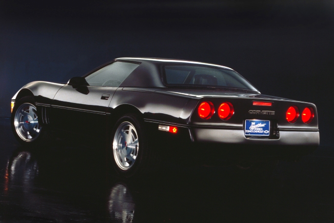 C4 Corvette The Complete Reference Facts And History