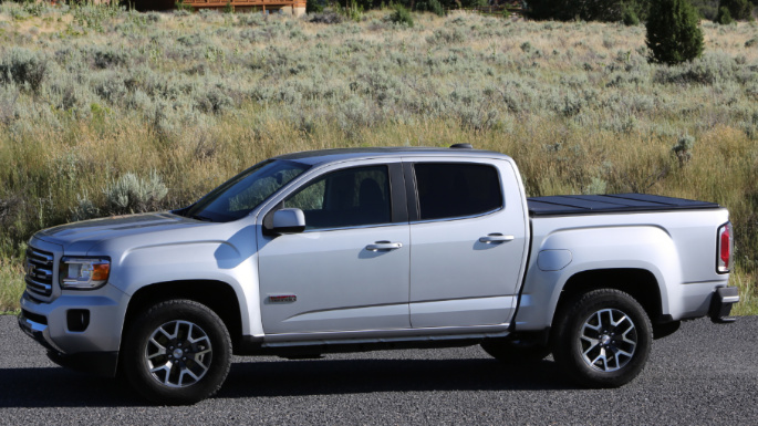 2019-gmc-canyon-profile