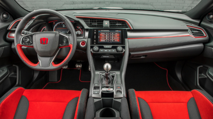 2017-2018-honda-civic-type-r-int