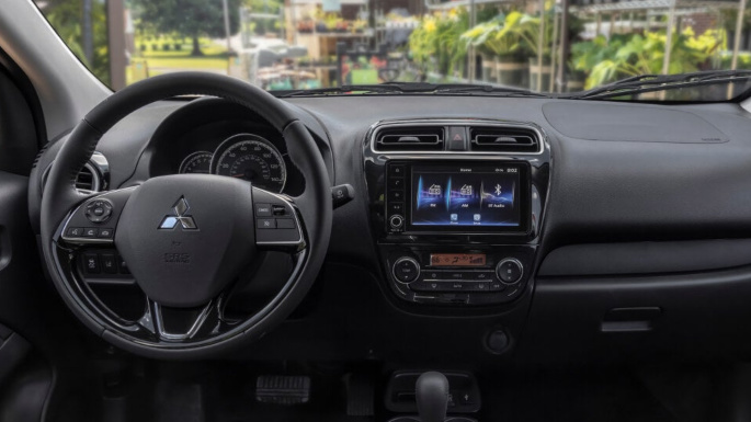 2023-mitsubishi-mirage-int