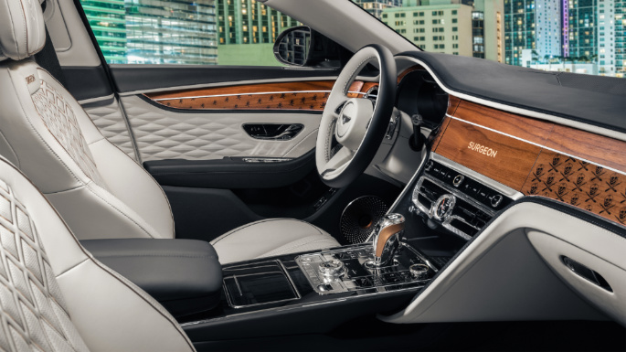 2023-bentley-flying spur-int