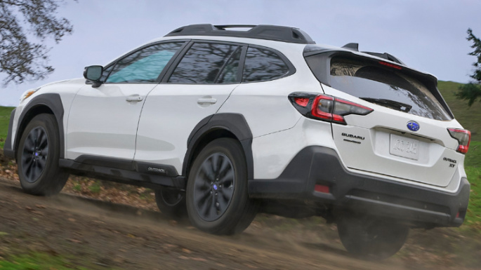 subaru-outback-5th generation-rear