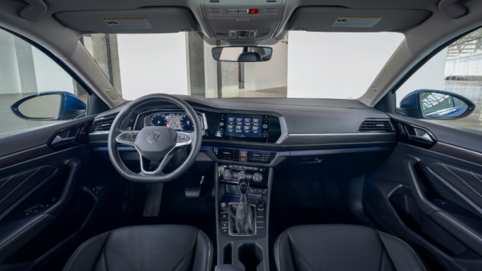 2023-volkswagen-jetta-int