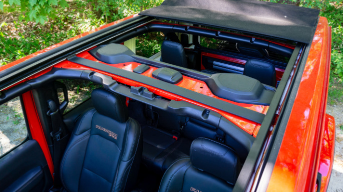 2021 Jeep Wrangler Unlimited Test Drive Review formAndFunctionImage