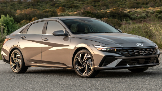 2025 Hyundai Elantra Exterior