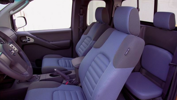 2005-nissan-frontier-int