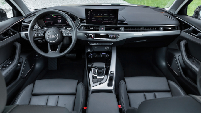 2023-audi-a4-int