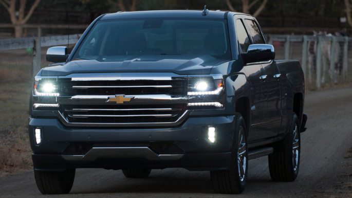 2018-chevrolet-silverado-value-image