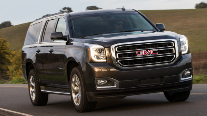 2020-gmc-yukon-xl-driving-image