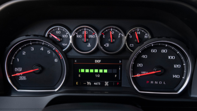 2021-chevrolet-silverado-1500-fuel-image