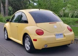 Volkswagen 2005 New Beetle