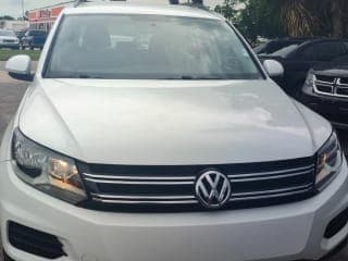 Volkswagen 2017 Tiguan